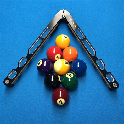 Nagic rack billiards